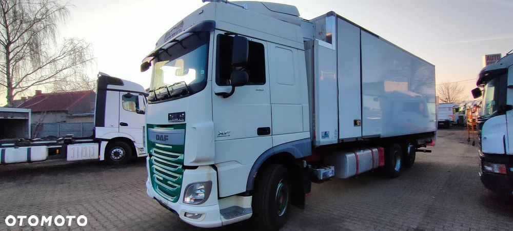 DAF XF * Napojówka * izoterma * bdf * rama * platforma*przeciski * - 2