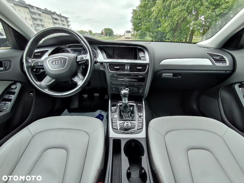 Audi A4 Limousine 2.0 TDI ultra DPF Attraction - 32
