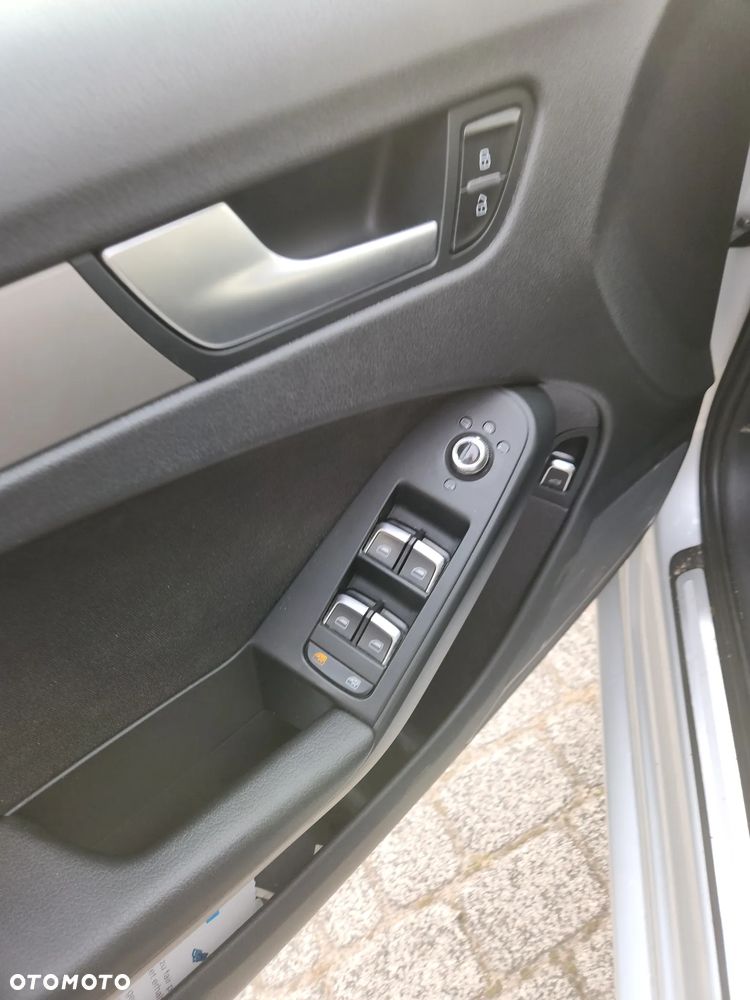 Audi A4 Avant 2.0 TDI - 20