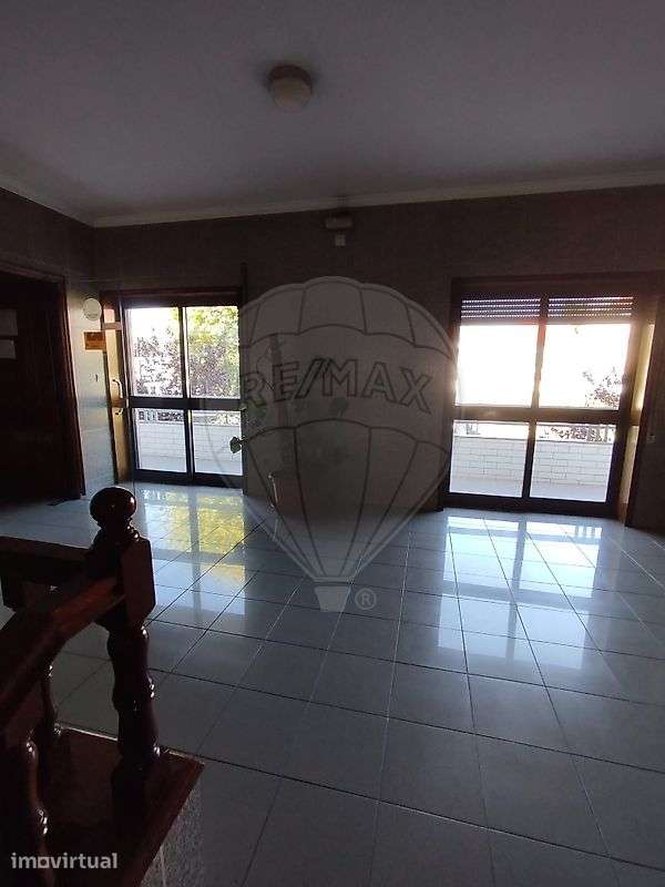 Escritório  para arrendamento - Grande imagem: 2/13
