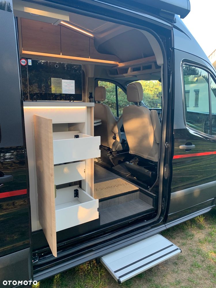 Dethleffs Globetrail 590 CFO - 33