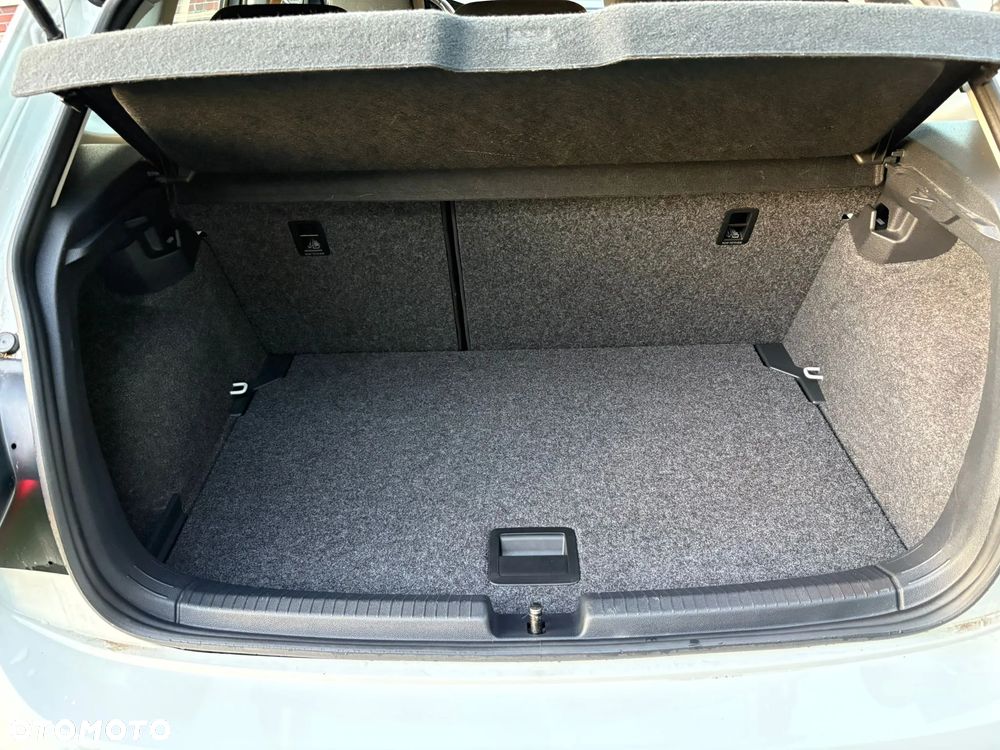 Volkswagen Polo - 20