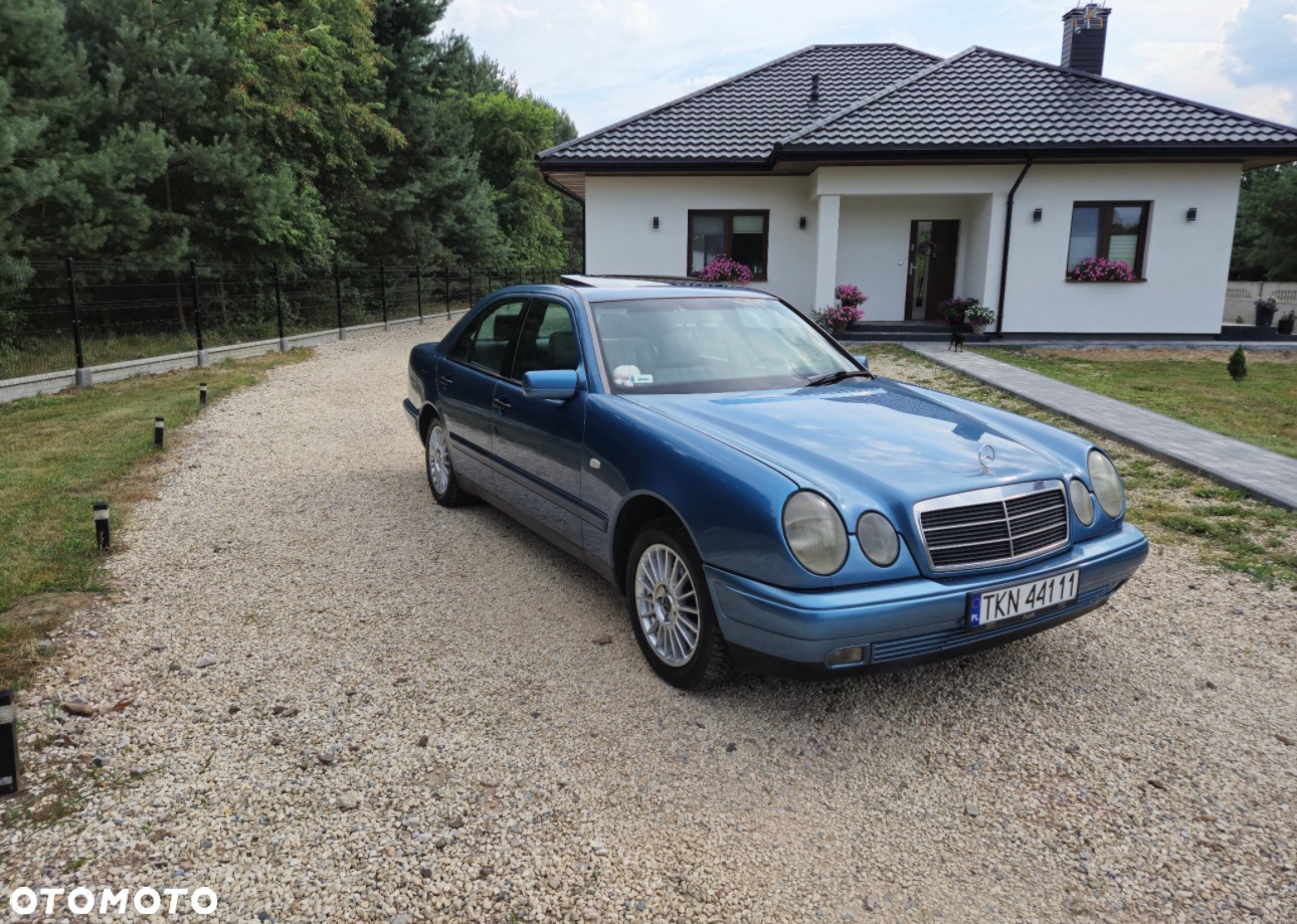 Mercedes-Benz Klasa E - 3