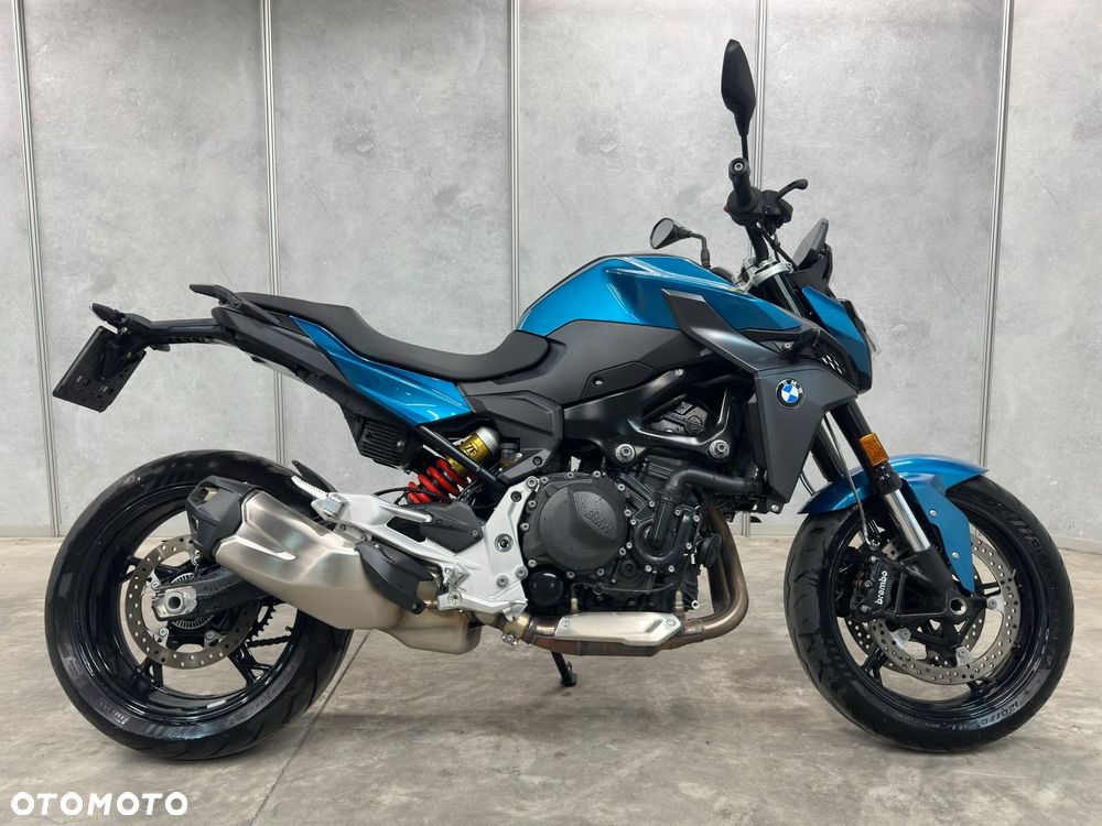 BMW R - 1
