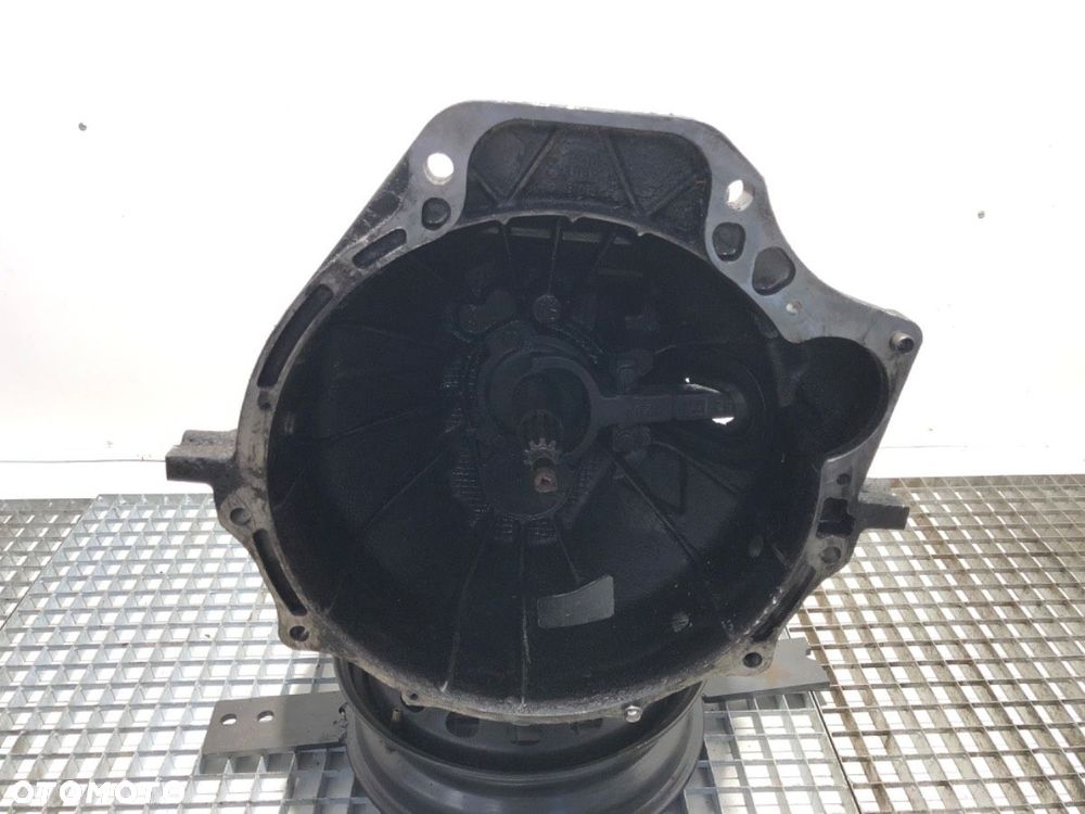 SKRZYNIA BIEGÓW  IVECO DAILY III Skrzynia 1997 - 2009 35 C 14 100 kW [136 KM] olej napędowy 2004 - - 2