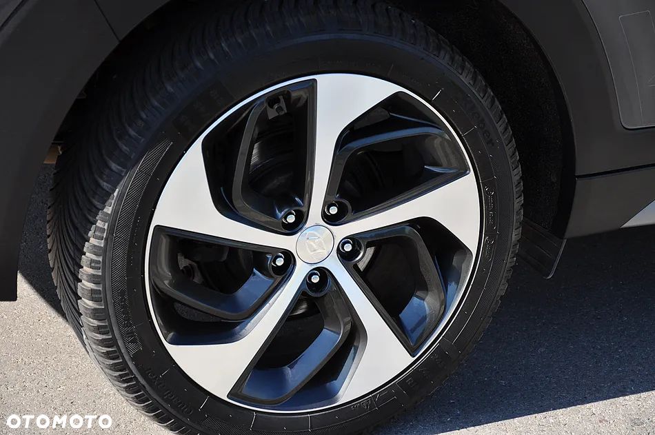 Hyundai Tucson blue 1.7 CRDi 2WD Advantage - 20