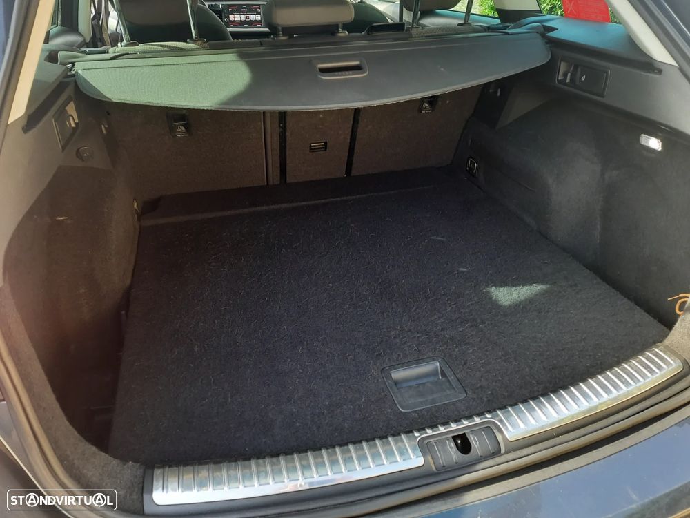 SEAT Leon ST 1.6 TDI Style S/S - 11