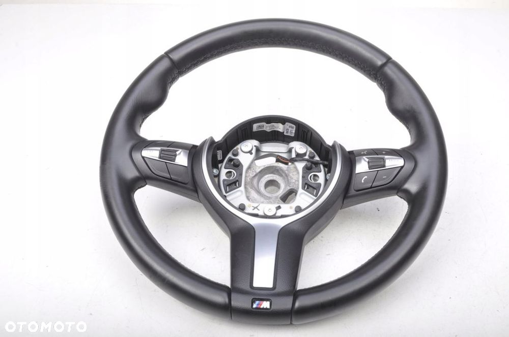 BMW F22 KIEROWNICA MULTIFUNKCYJNA M-PAKIET - 1