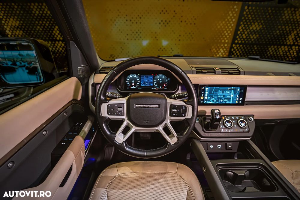 Land Rover Defender 90 3.0D 250 MHEV Hard Top X-Dynamic SE - 12