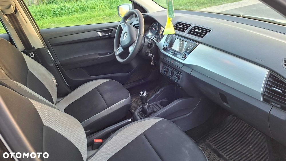 Skoda Fabia - 6