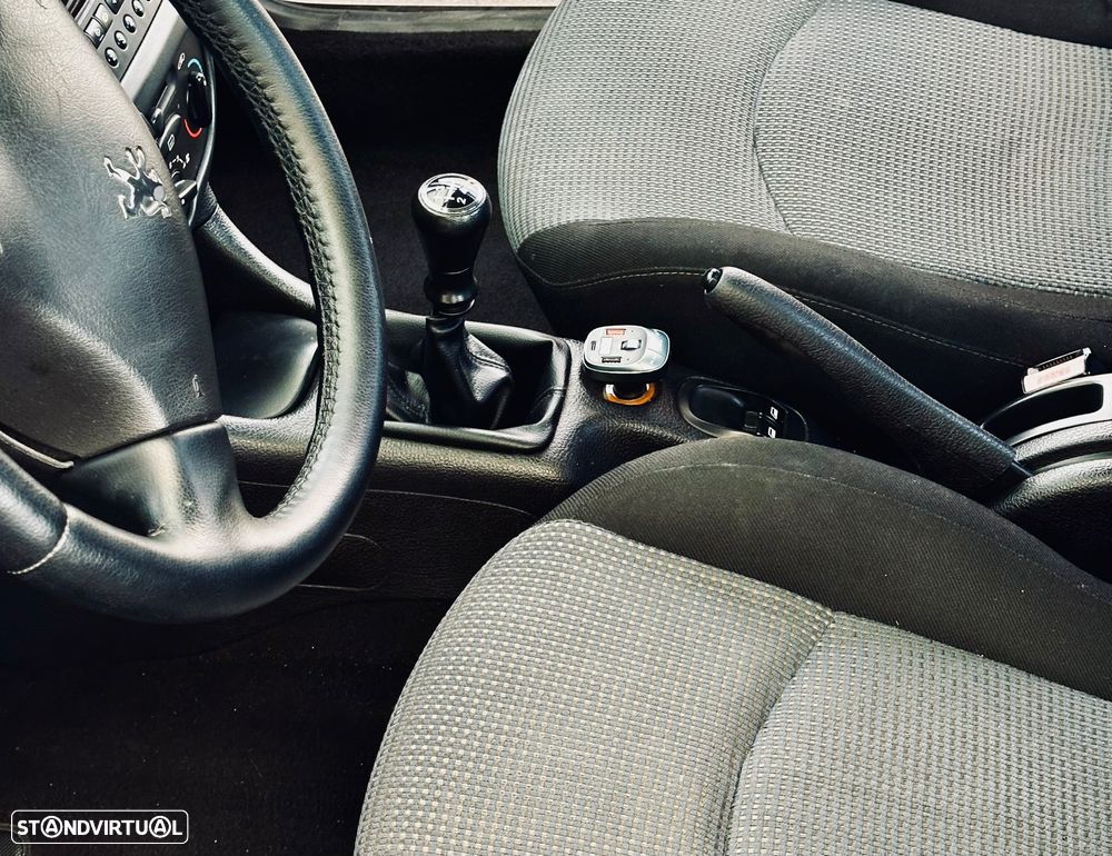 Peugeot 206 1.1 XT - 31