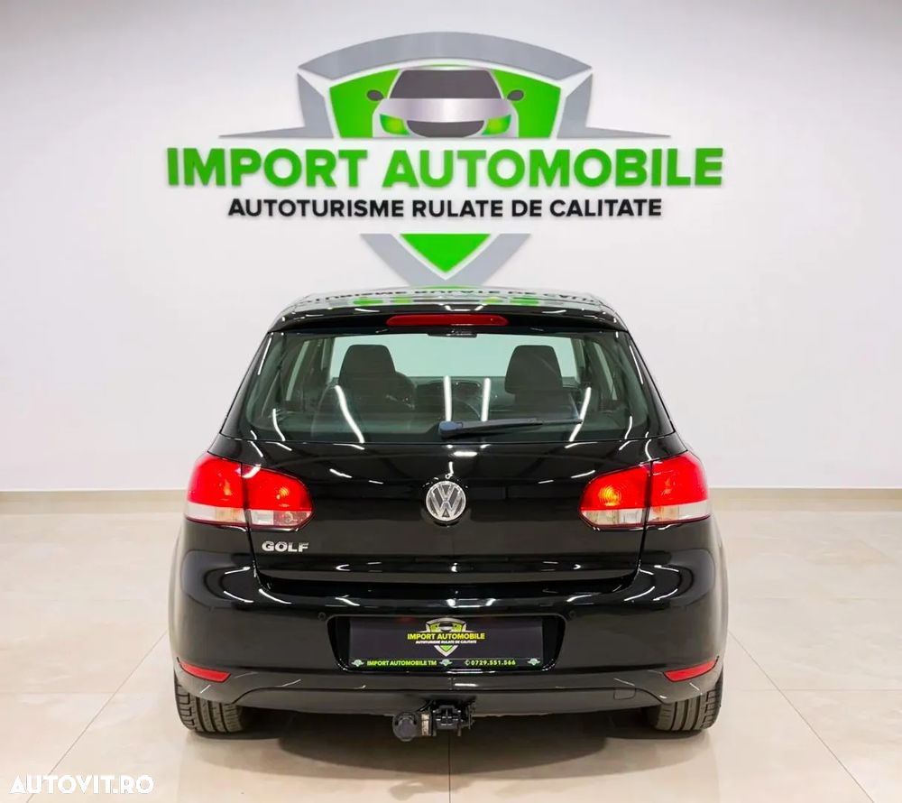 Volkswagen Golf - 5