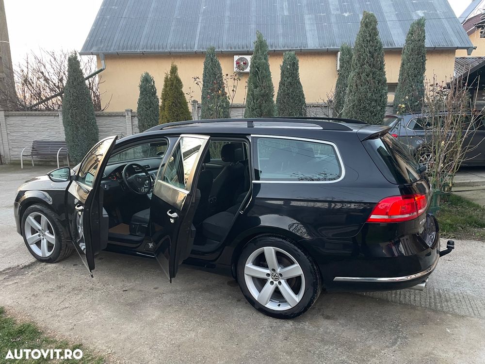 Volkswagen Passat - 12