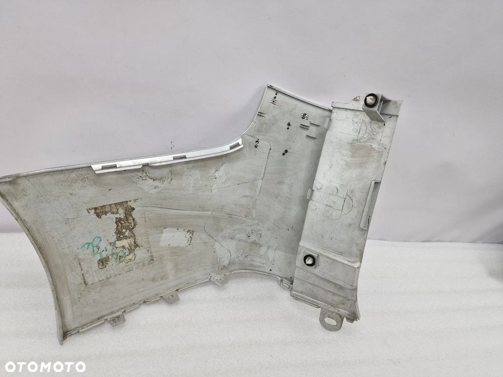 FORD COURIER MK2 II 14- BOCZNA CZĘŚĆ / NAROŻNIK PRAWY ZDERZAKA TYLNEGO TYLNIEGO TYŁ , NR AUKCJI BZ90 - 9