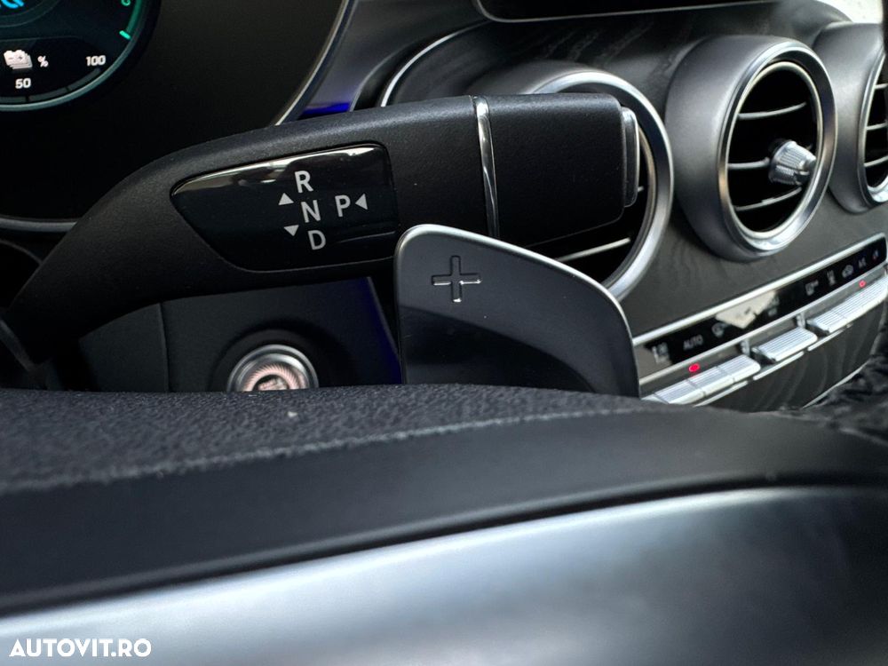 Mercedes-Benz GLC Coupe 350 e 4Matic 7G-TRONIC AMG Line - 27