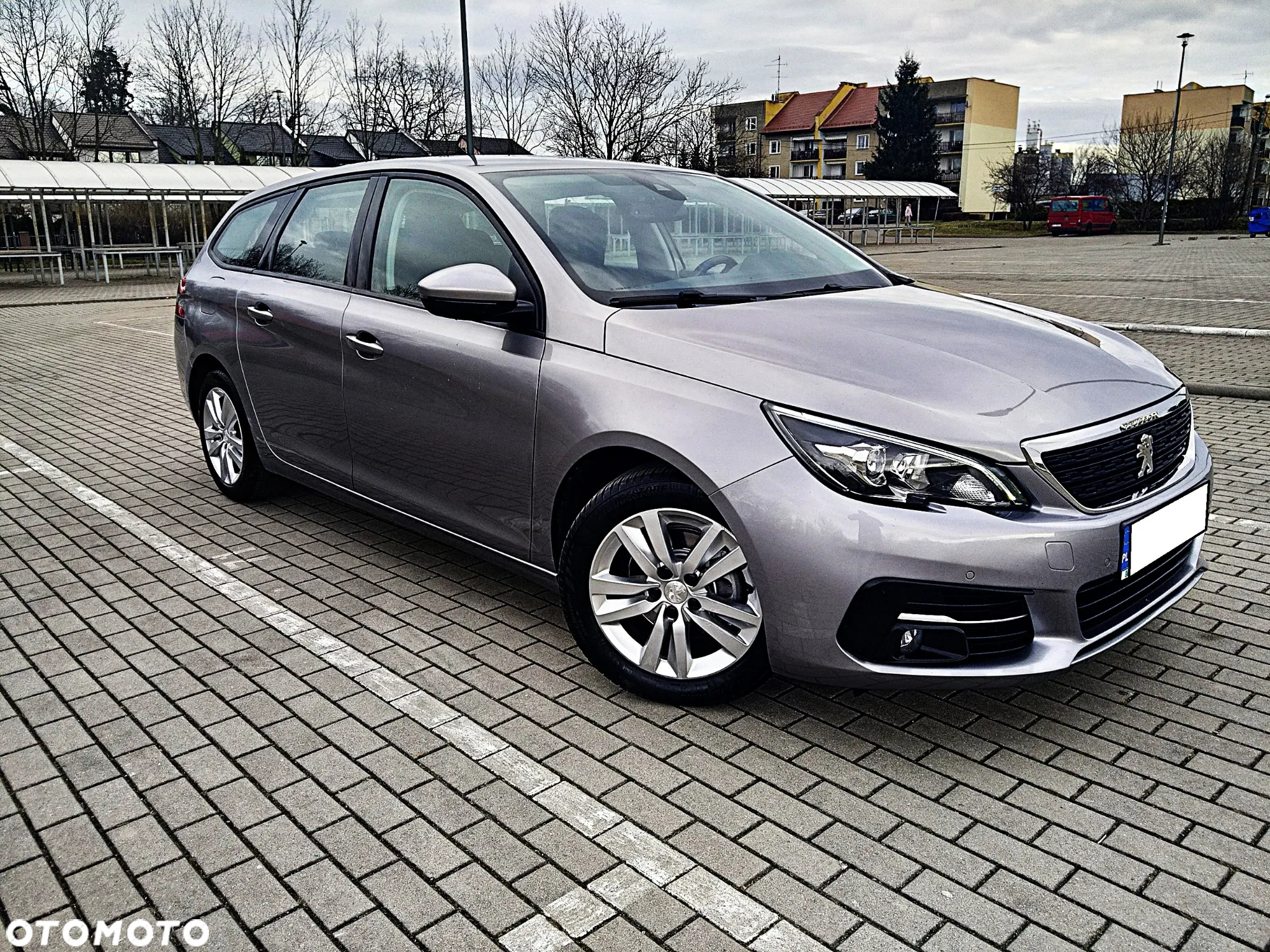 Peugeot 308 SW 1.6 BlueHDi Allure S&S - 2