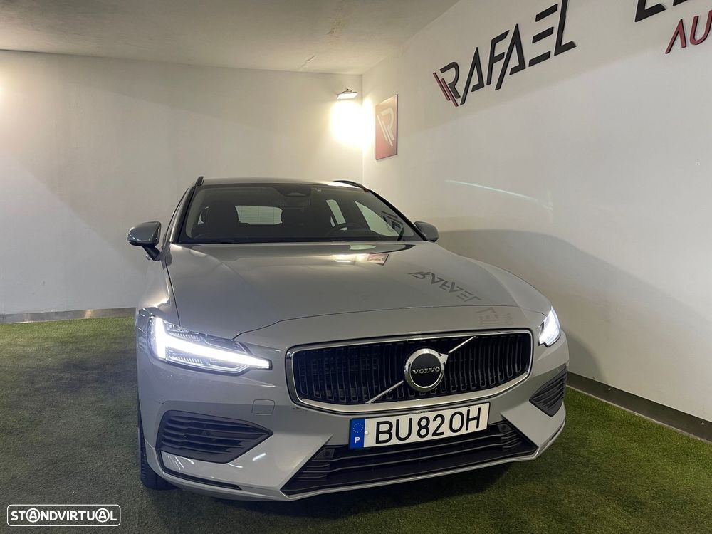 Volvo V60 2.0 T6 AWD TE Essential - 4
