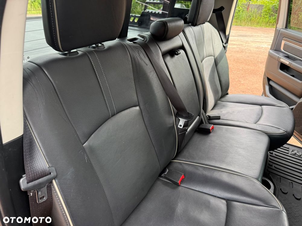 Dodge RAM 5.7 4x4 - 15