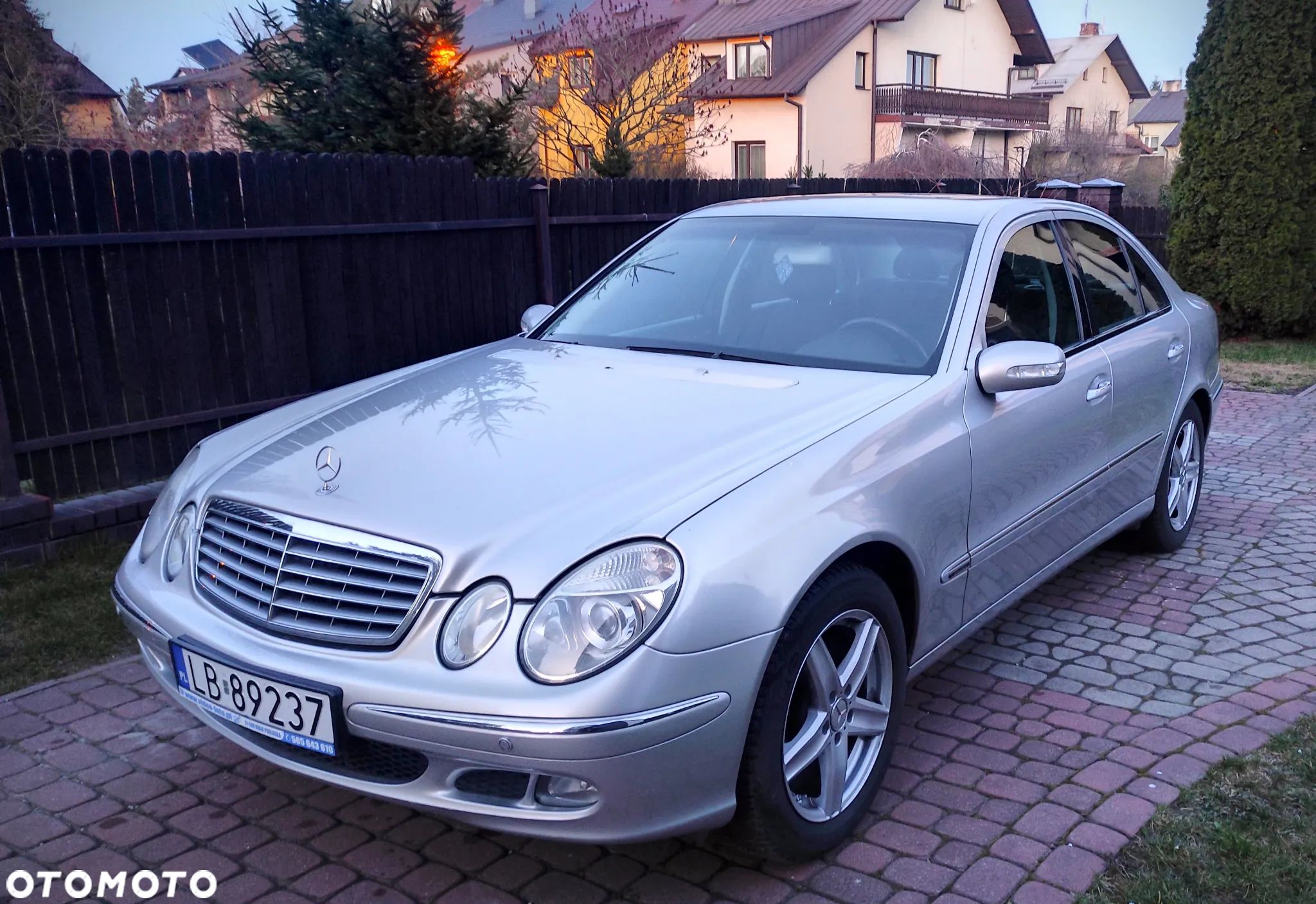 Mercedes-Benz Klasa E 200 CDI Elegance - 1