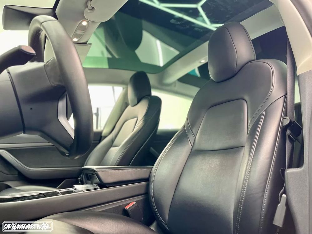 Tesla Model 3 Standard RWD Plus - 19