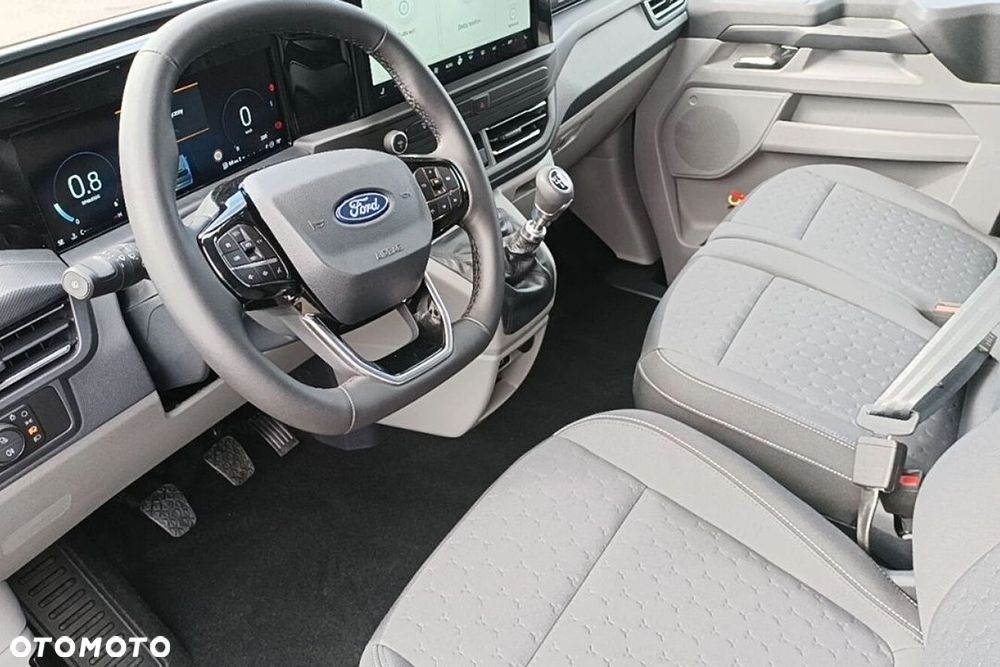 Ford Transit Custom - 10