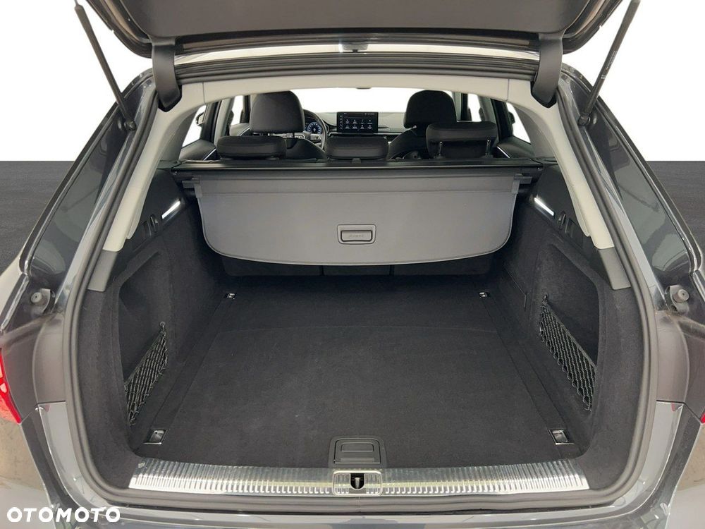 Audi A4 Avant - 11