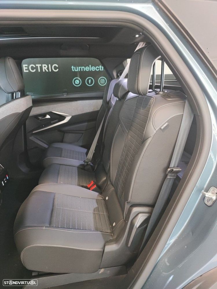 Peugeot E-5008 73 kWh Allure - 5