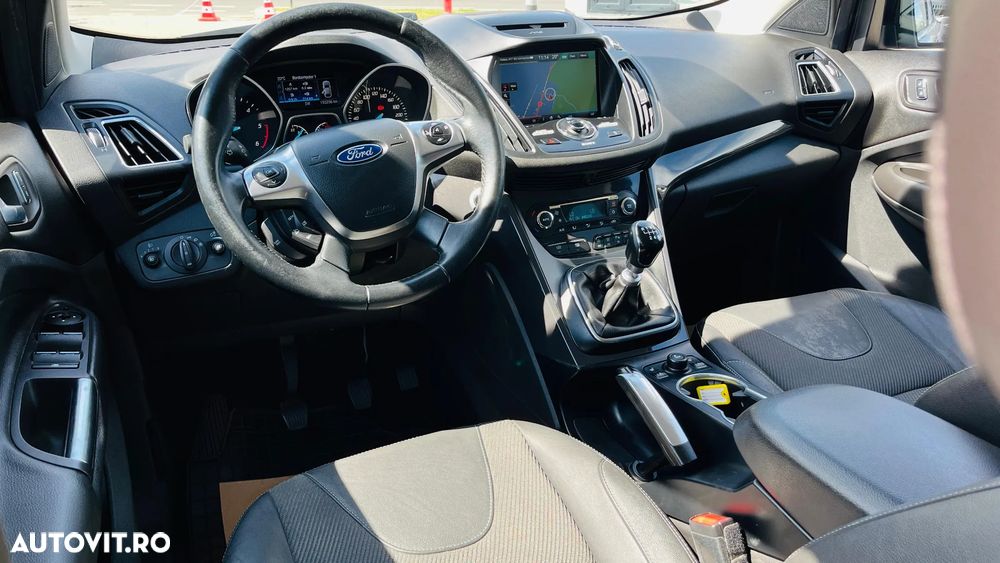 Ford Kuga 2.0 TDCi 2x4 SYNC - 18