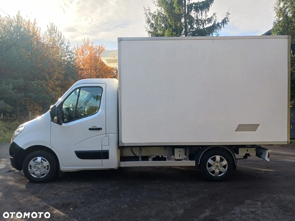 Renault Master III 2017r Izoterma chłodnia Mroźnia Agregat zasilanie 230V Salon - 11
