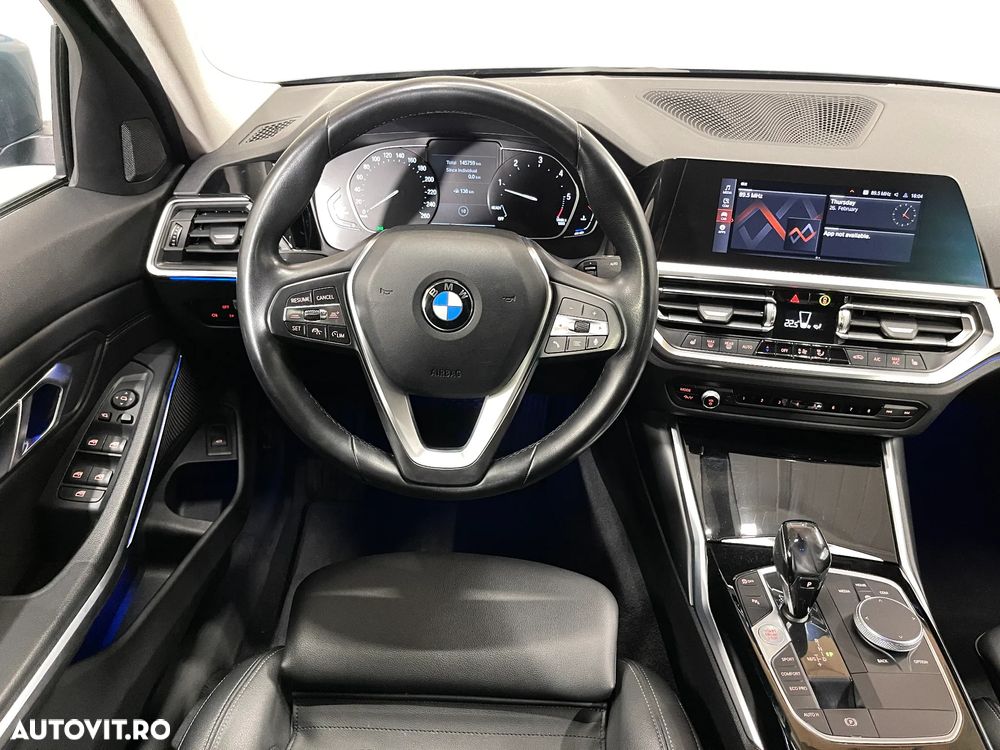 BMW Seria 3 320d xDrive AT MHEV - 6