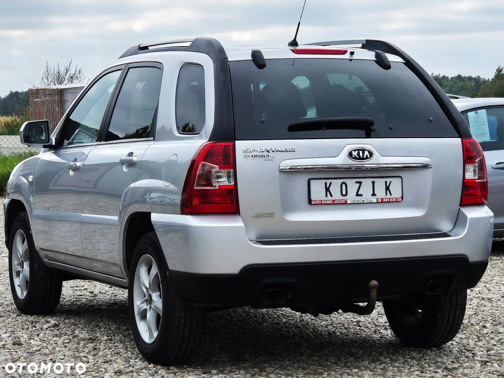 Kia Sportage 2.0 CRDI 4WD LX - 9