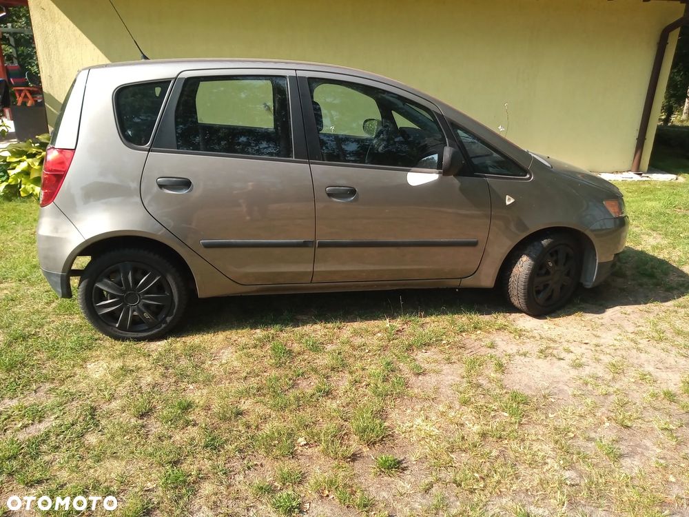 Mitsubishi Colt 1.1 Inform - 2