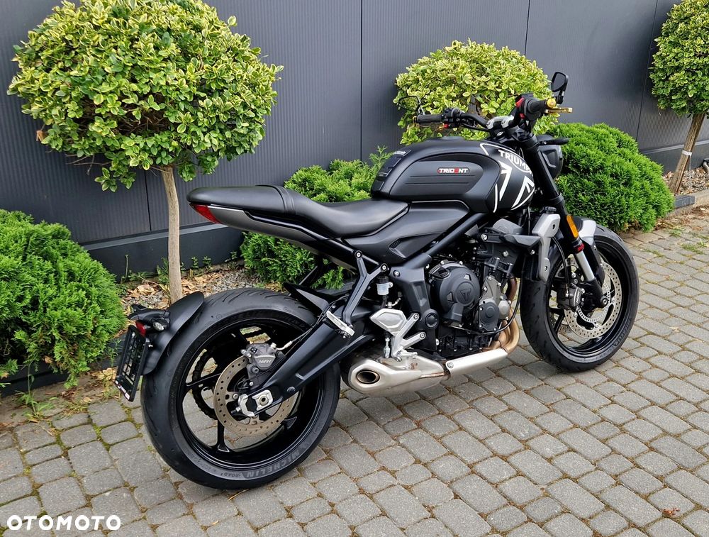Triumph Trident - 4