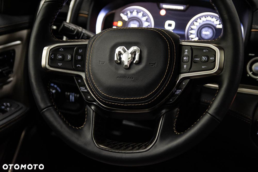 RAM 1500 Tungsten - 14