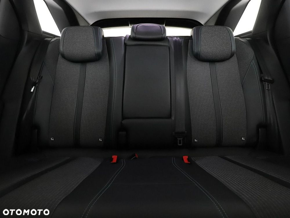 Peugeot 3008 1.6 PureTech Hybrid PHEV Allure Pack S&S EAT8 - 20