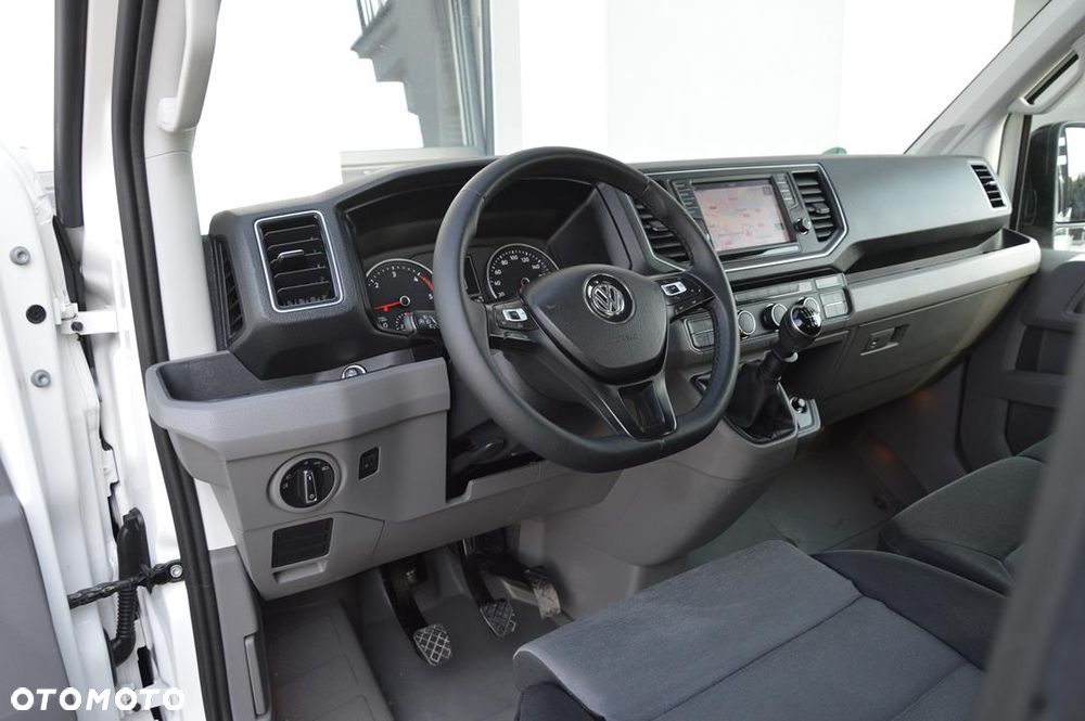 Volkswagen Crafter - 17