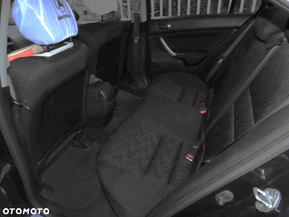 Honda Accord 2.0 Comfort - 26