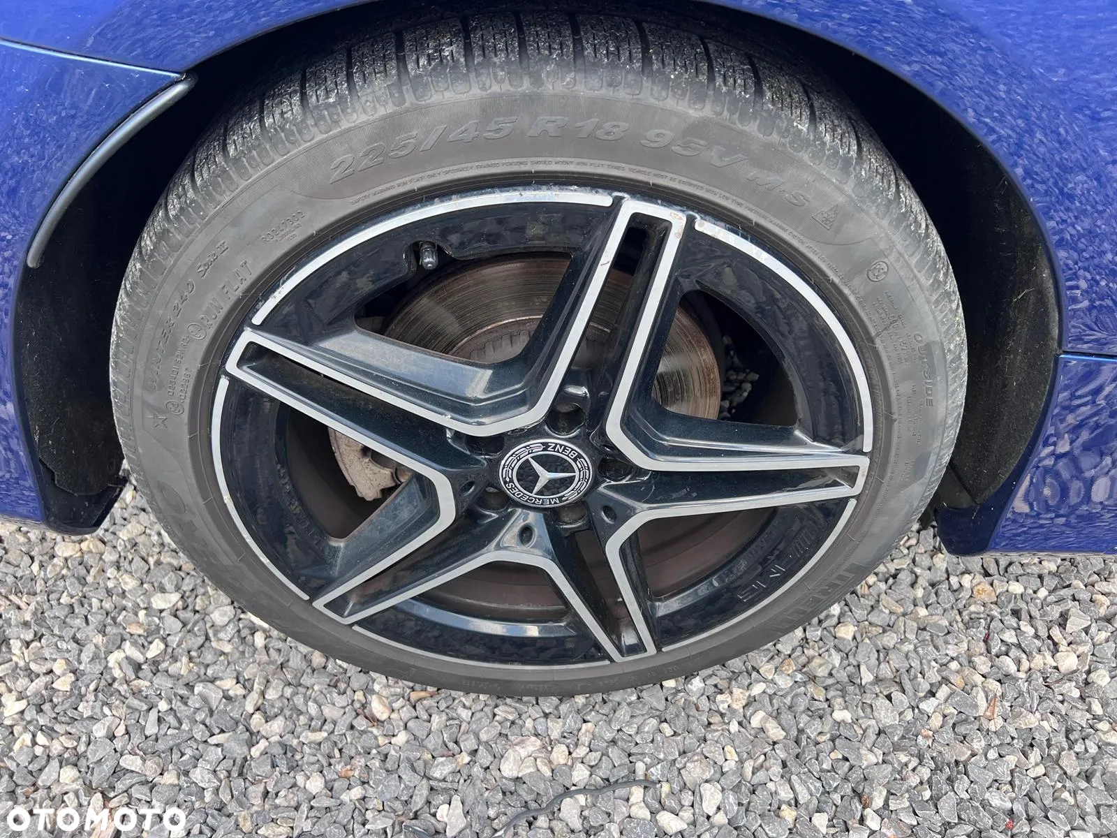 Mercedes-Benz Klasa C 300 Coupe 4Matic 9G-TRONIC AMG Line - 28