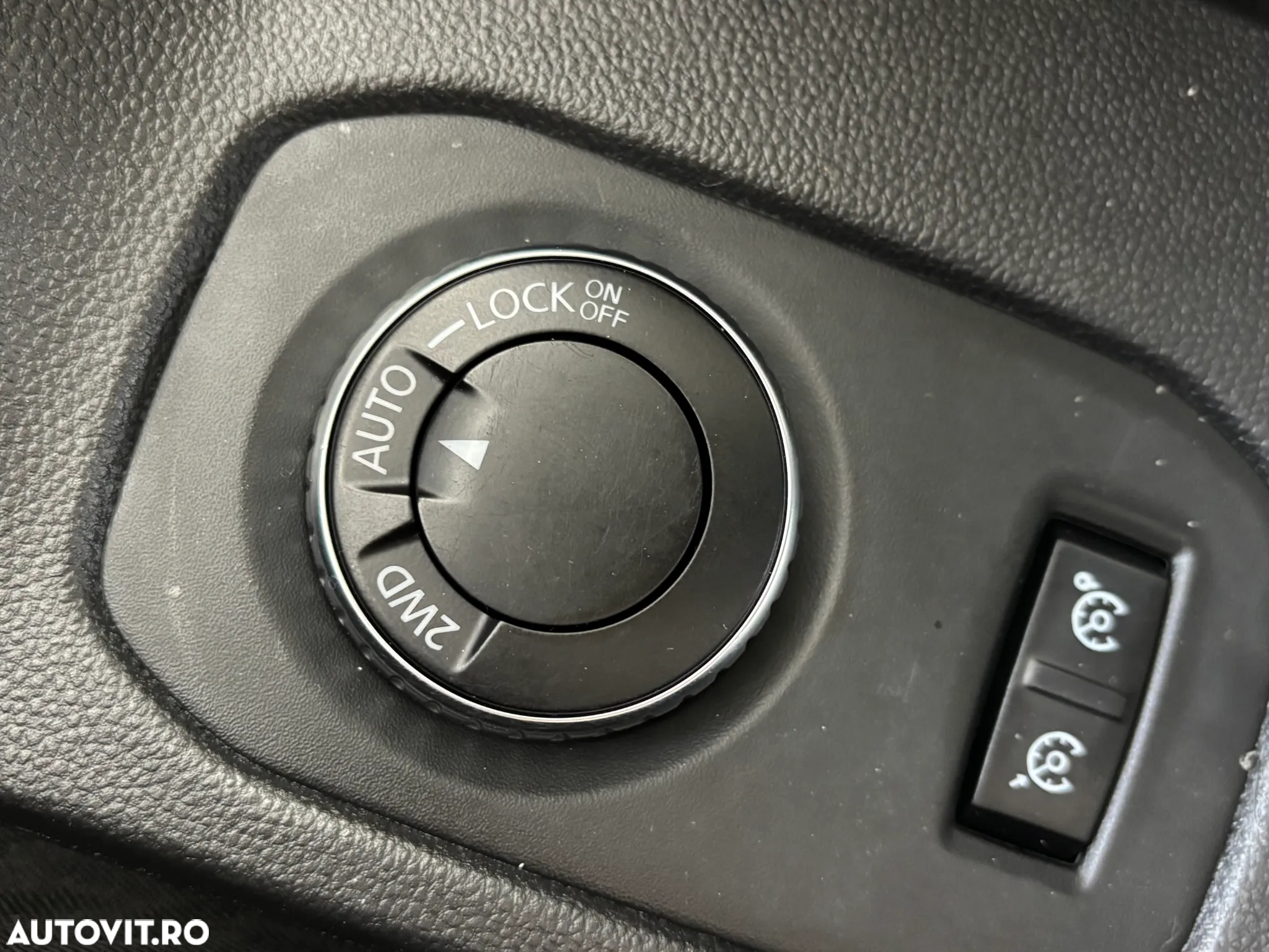 Dacia Duster 1.5 Blue dCi 4WD Comfort - 29