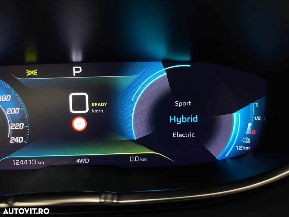 Peugeot 3008 PHEV 300 EAT8 4X4 GT - 33