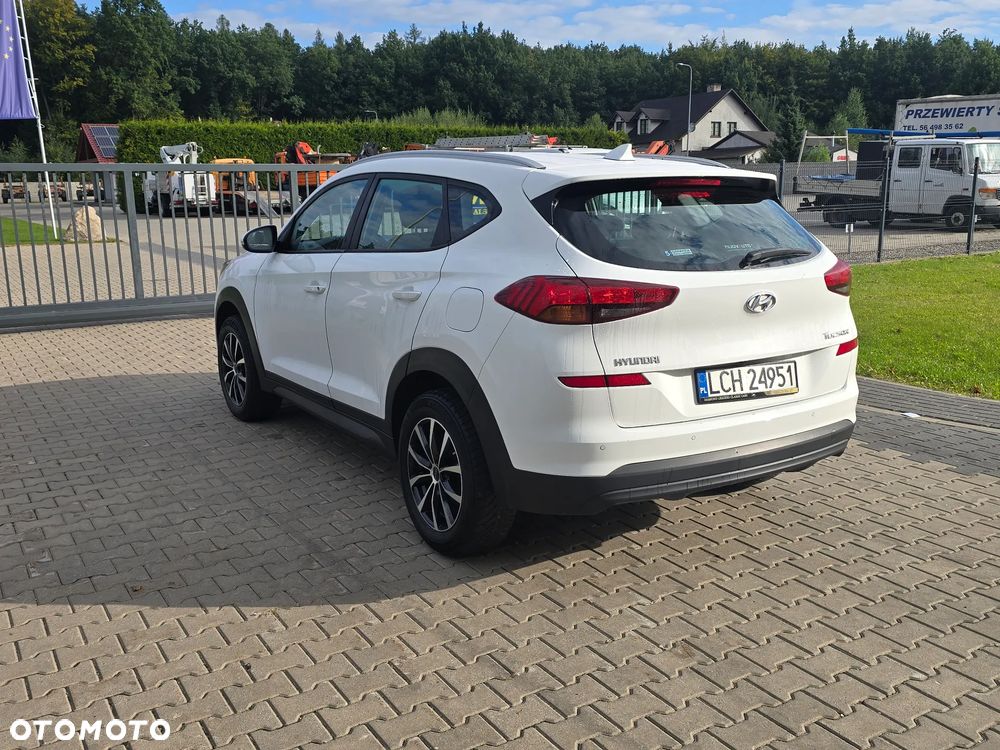 Hyundai Tucson 1.6 GDI BlueDrive Style 2WD - 8