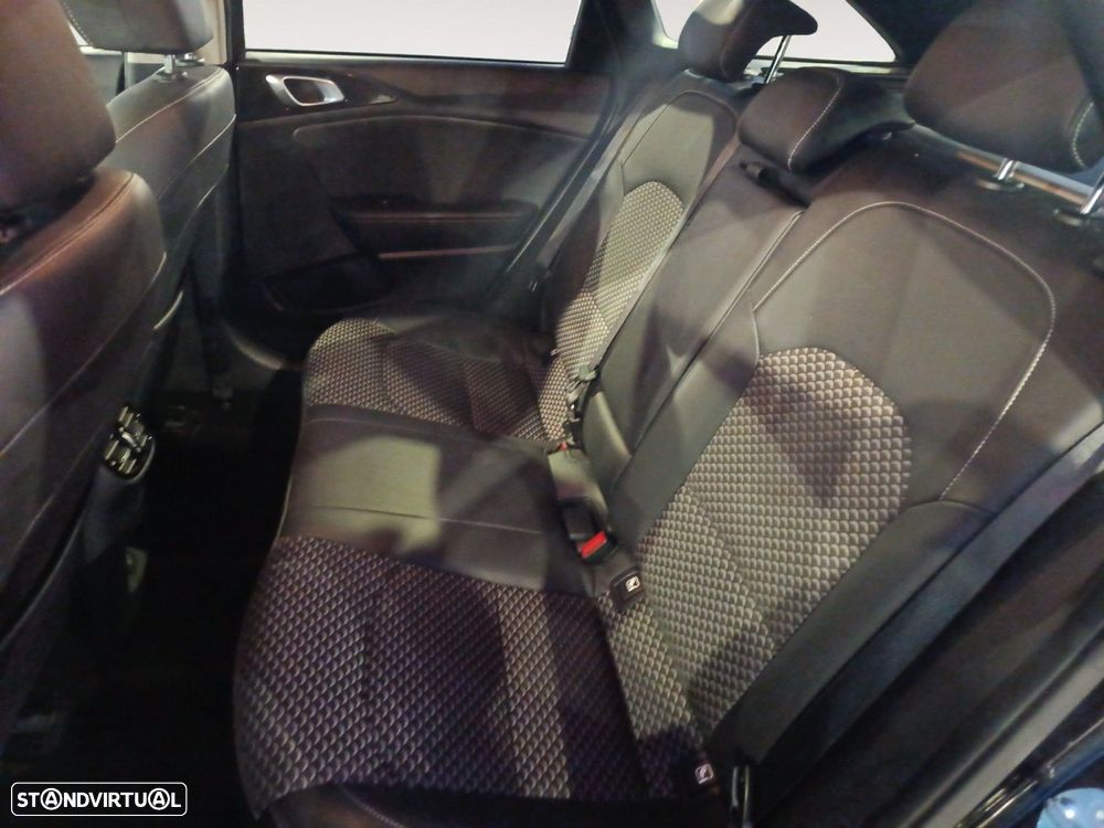 Kia Ceed SW 1.0 T-GDI Drive - 13