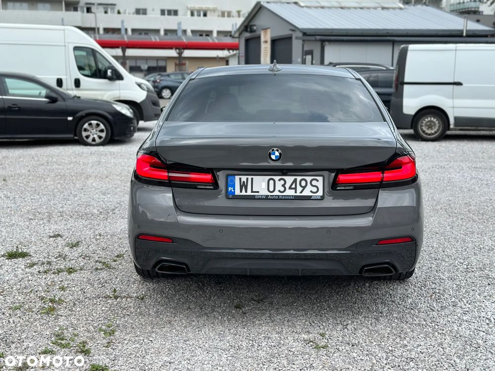 BMW Seria 5 520d xDrive - 6