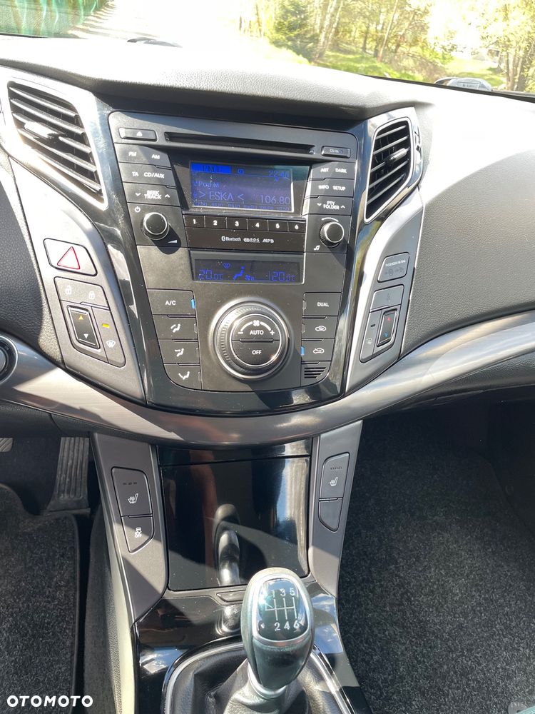 Hyundai i40 i40cw 1.7 CRDi Fifa World Cup Edition - 6