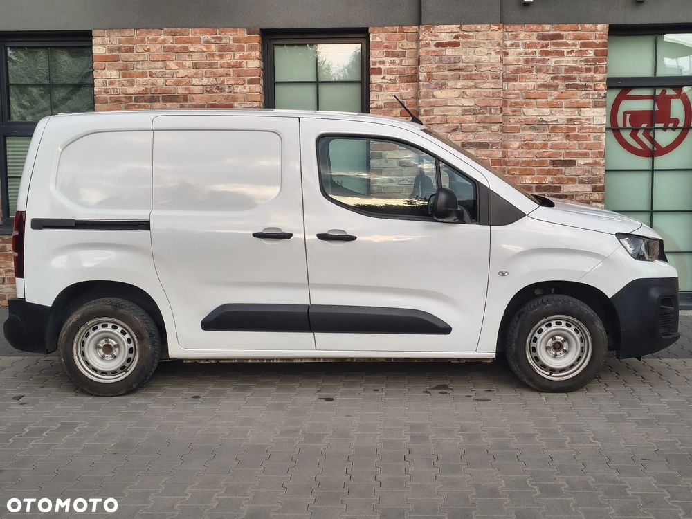 Renault EXPRESS KANGOO Dokker Partner Berlingo ProAce - 10