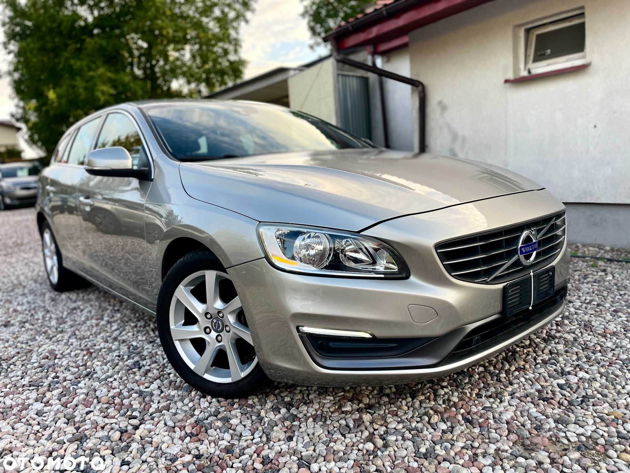 Volvo V60 D3 Geartronic Momentum - 3
