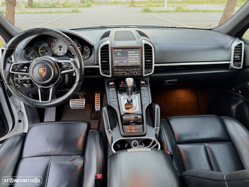Porsche Cayenne S Tiptronic S - 11