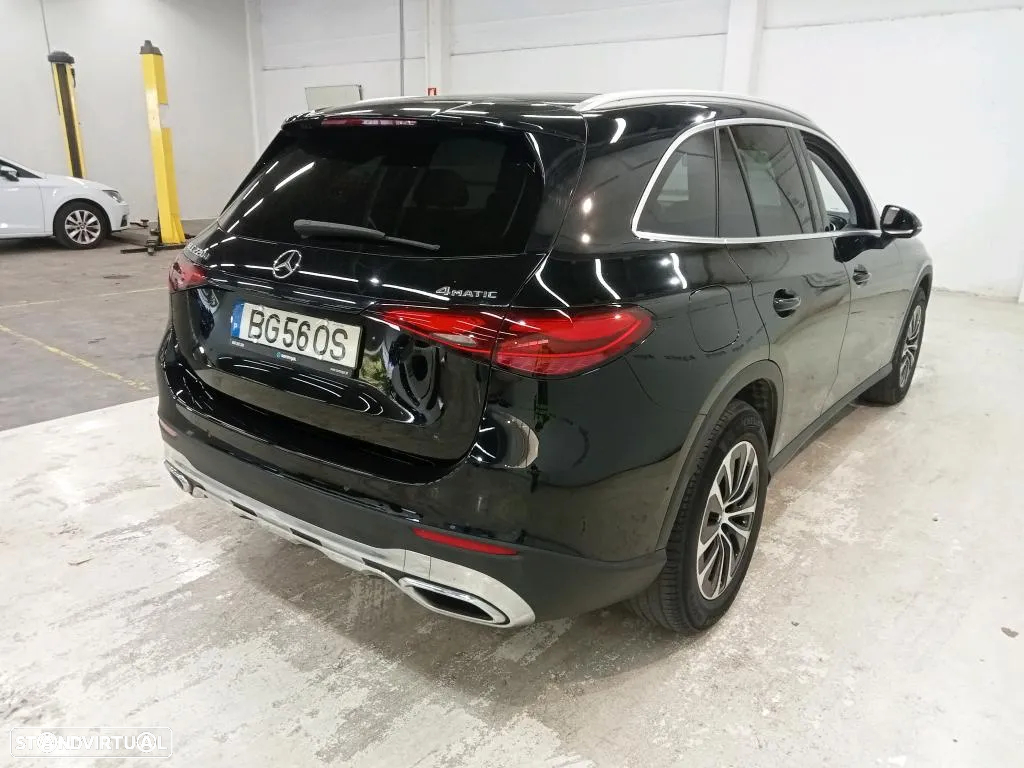 Mercedes-Benz GLC 220 d 4Matic - 3