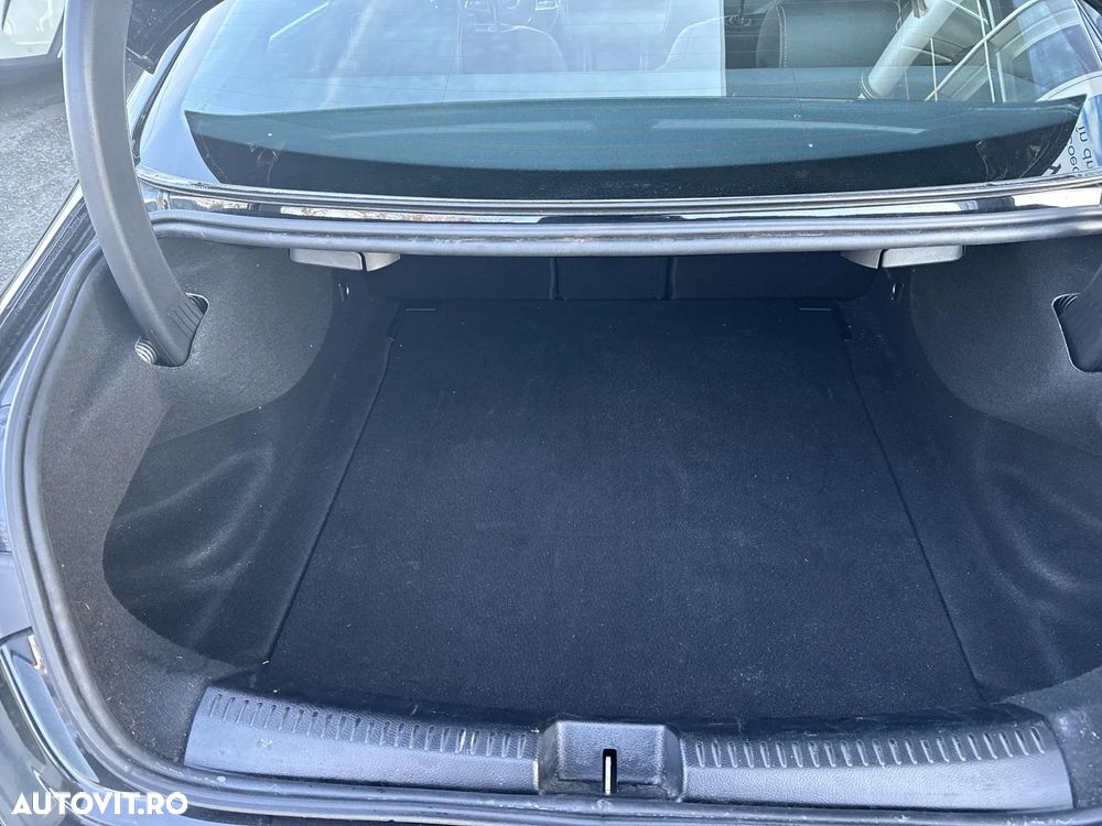 Mercedes-Benz CLA - 14