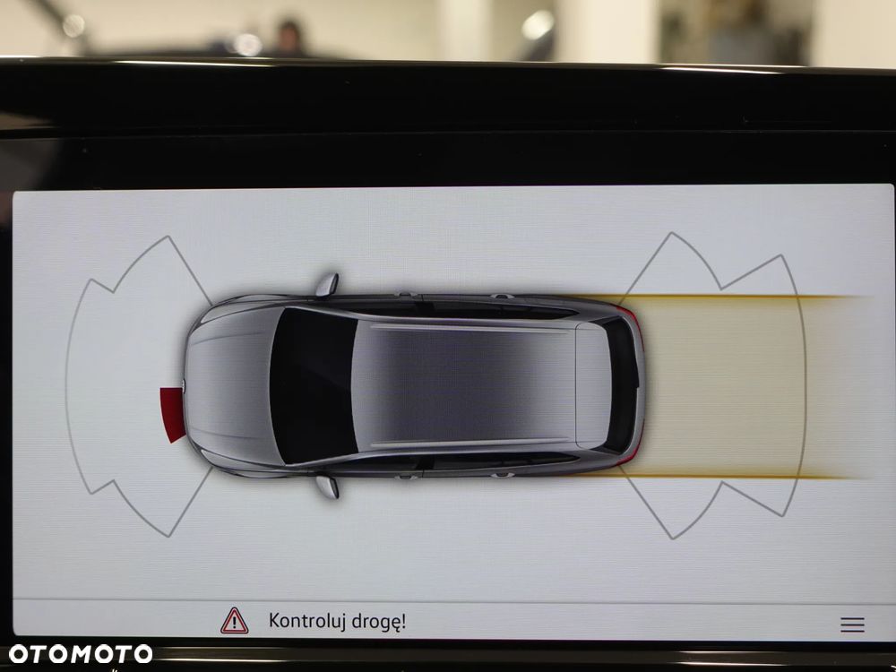 Volkswagen Golf 2.0 TDI SCR Life - 34